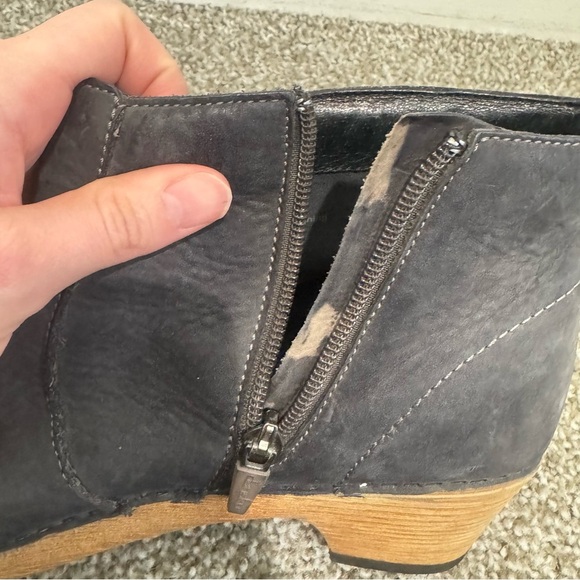 Dansko Maria Leather Milled Nubuck Ankle Boots Grey Black Western Fall Boho - Picture 11 of 11